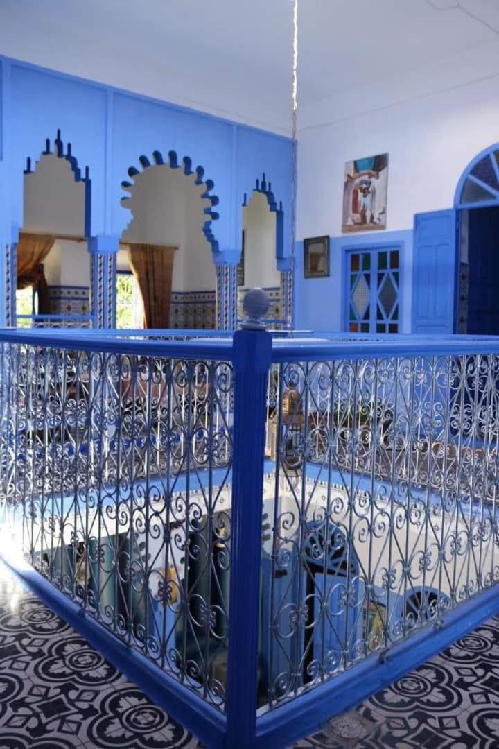 酒店 Ahrazem 舍夫沙万